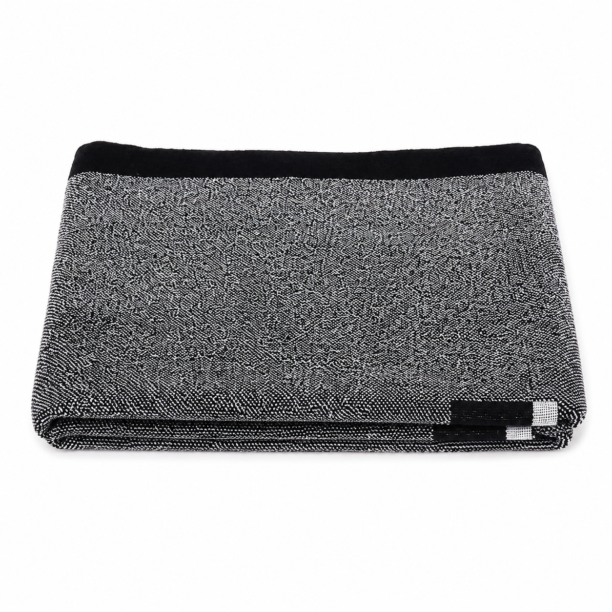 URBANARA Ventosa Badematte 60x150 cm Schwarz Weiß 100% Bio-Baumwolle Badteppich Badezimmermatte